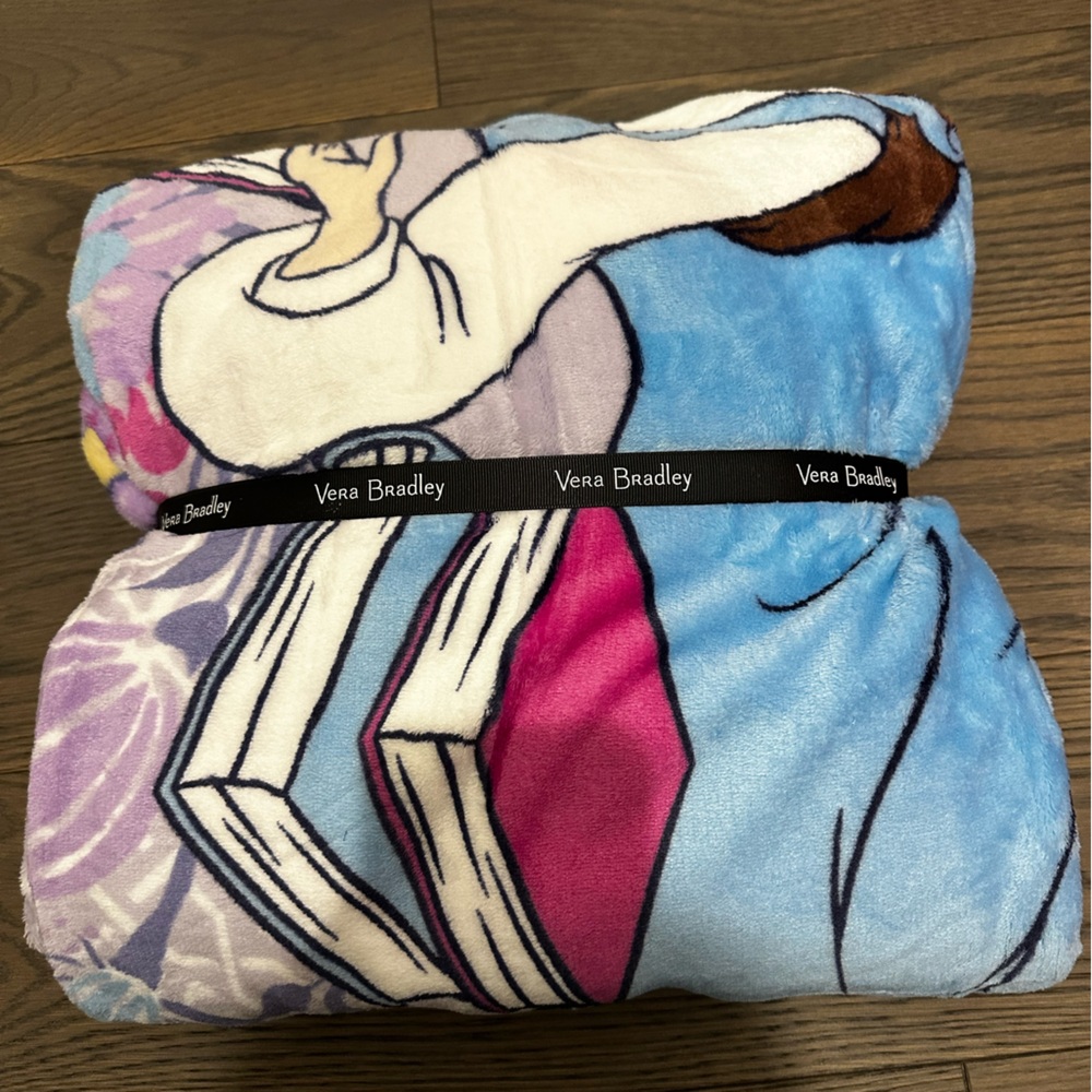 Disney’s Belle Vera Bradley Plush Throw Blanket NWT - Picture 5 of 6